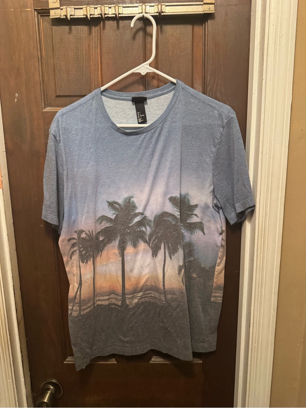 Women’s Large Short Sleeve Palm-Print Crew Neck T-Shirt - Blue Sunset